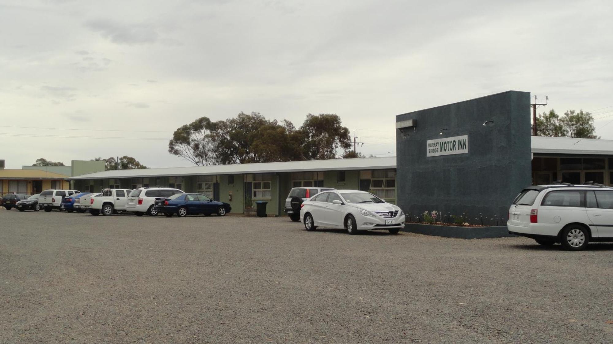 Murray Bridge Motor Inn Kültér fotó